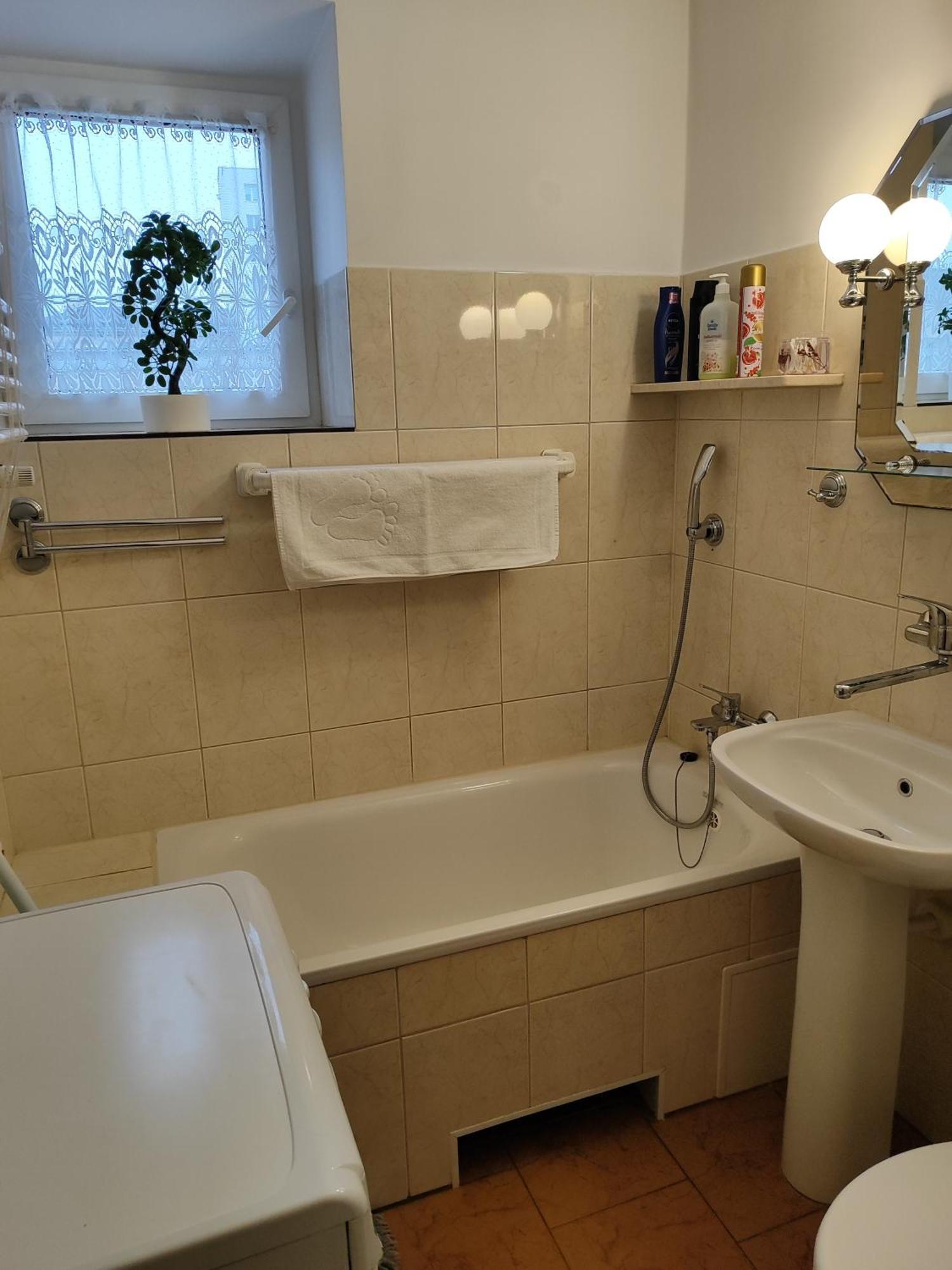 Apartament Praski 5 Minut Od Metra I Starego Miasta Spacerem Do Zoo I Konesera 바르샤바 외부 사진